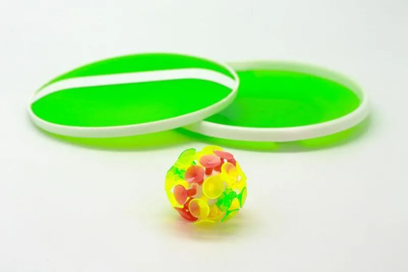 2pc Catching Disc and Suction Ball Game Set (Assorted)
