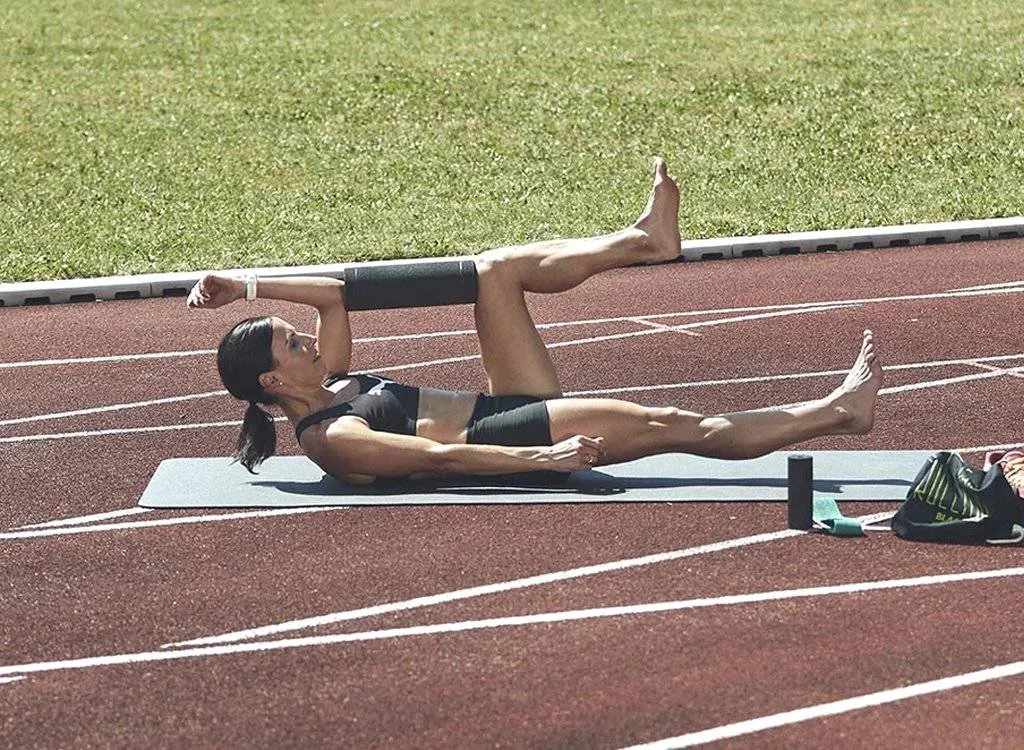 BLACKROLL - Running Box, Foam Roller Exercise Kit Loop Resistance Bands for Stability, Muscle Roller for Back, Physical Therapy Exercises, Tissue Massager