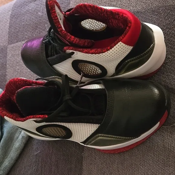 Boys Air Jordan 2010 'Black Varsity Red Basketball Shoes 5Y