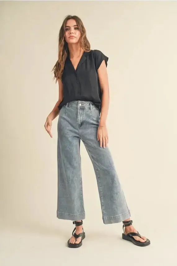 BUTTON DOWN CAP SLEEVE SHIRT