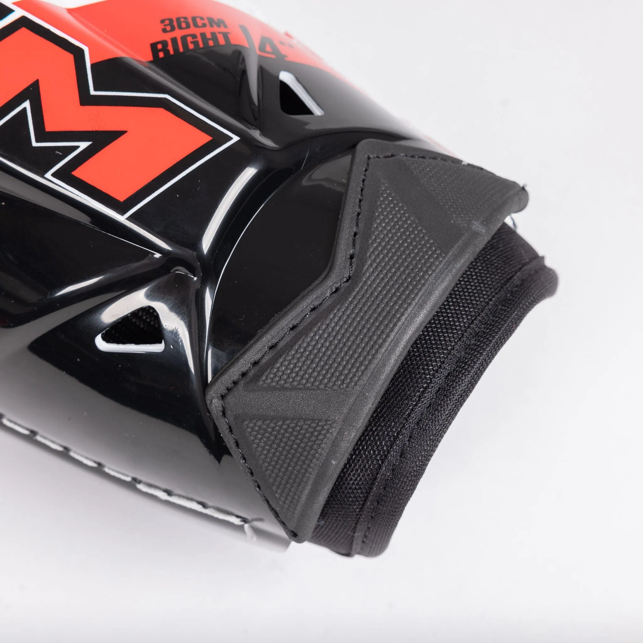 CCM Jetspeed Control Senior Hockey Shin Guards - (2023)