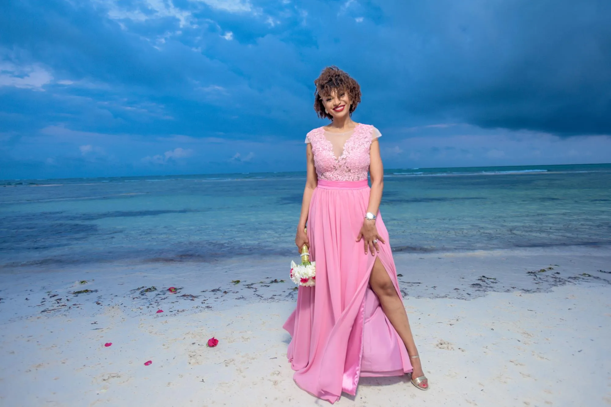 Cheap Chiffon Pink Cap Sleeves  Real Made Split Bridesmaid Dresses, New Popular Wedding Guest Dresses, WG300