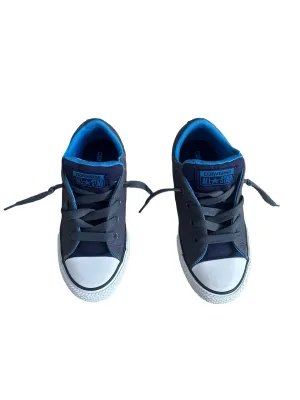 Converse shoes, size youth 1