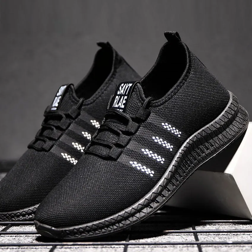 DACIAN Men Sneakers