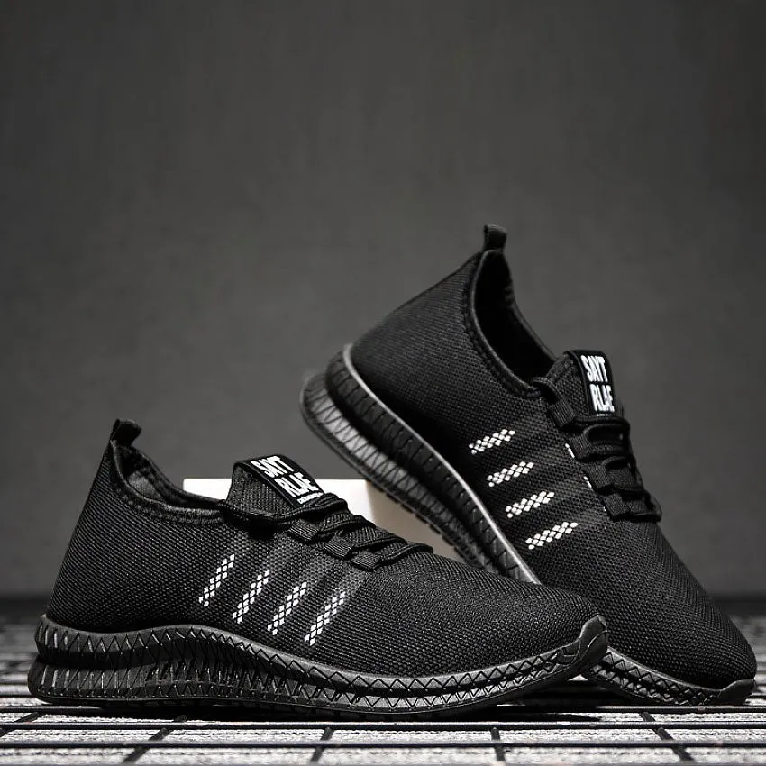 DACIAN Men Sneakers