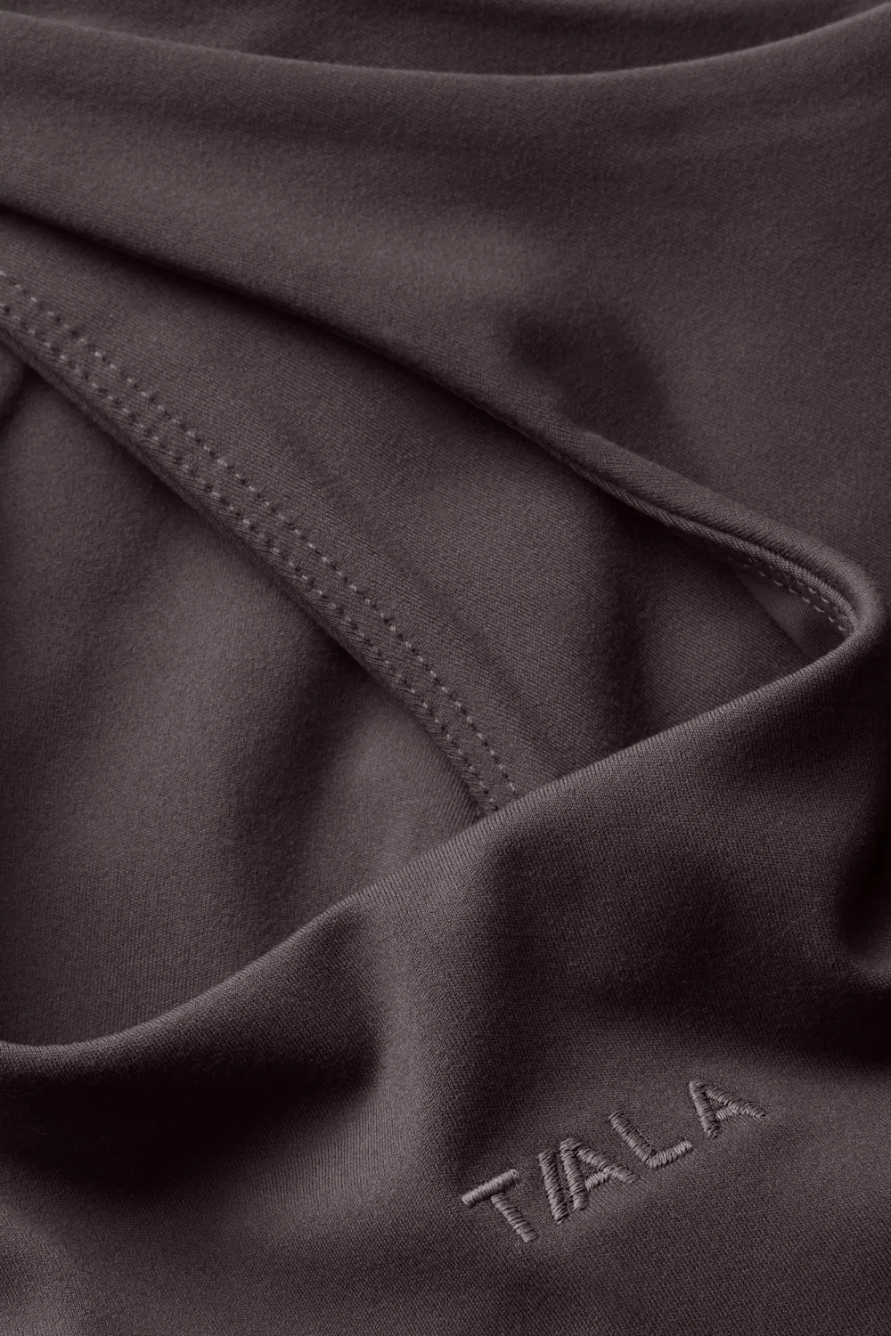 DAYFLEX TWIST FRONT SPORTS BRA - COOL ESPRESSO