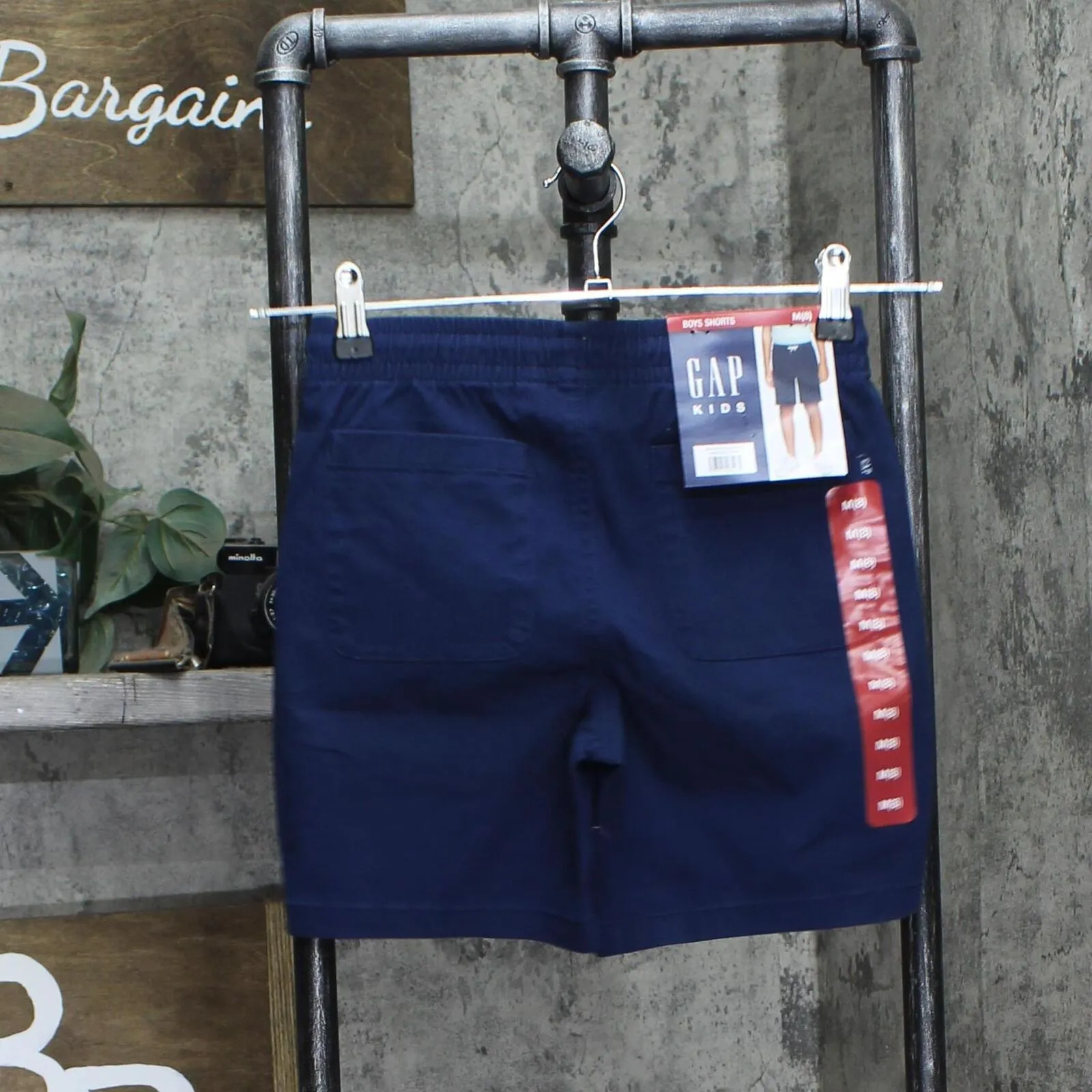Gap Boys Elastic Waistband Front & Back Pockets Stretch Soft Twill Shorts