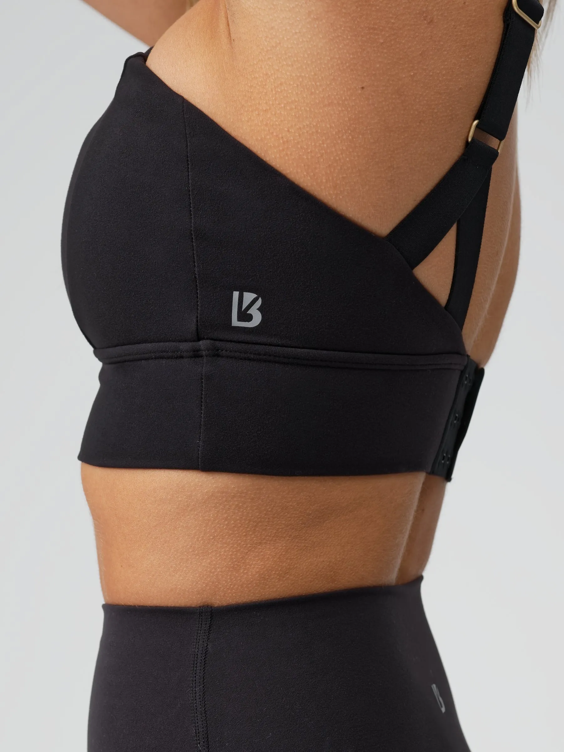 Harmony Halter Sports Bra - Onyx Black