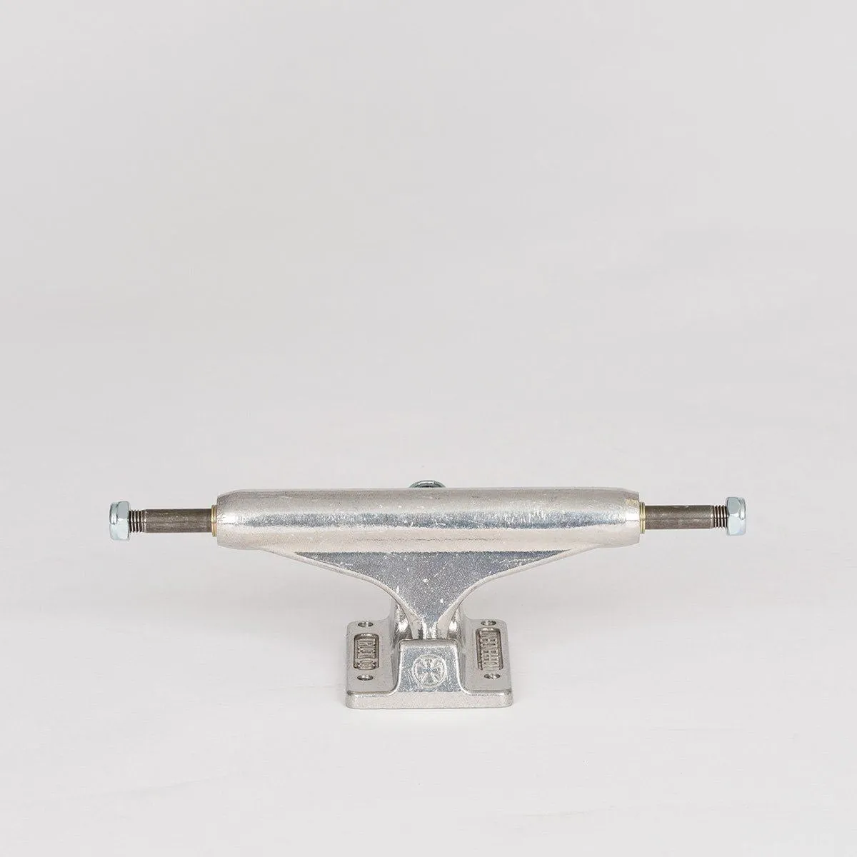 Independent Stage-11 139 Standard Skateboard Trucks 1 Pair Polished Silver - 8.00"