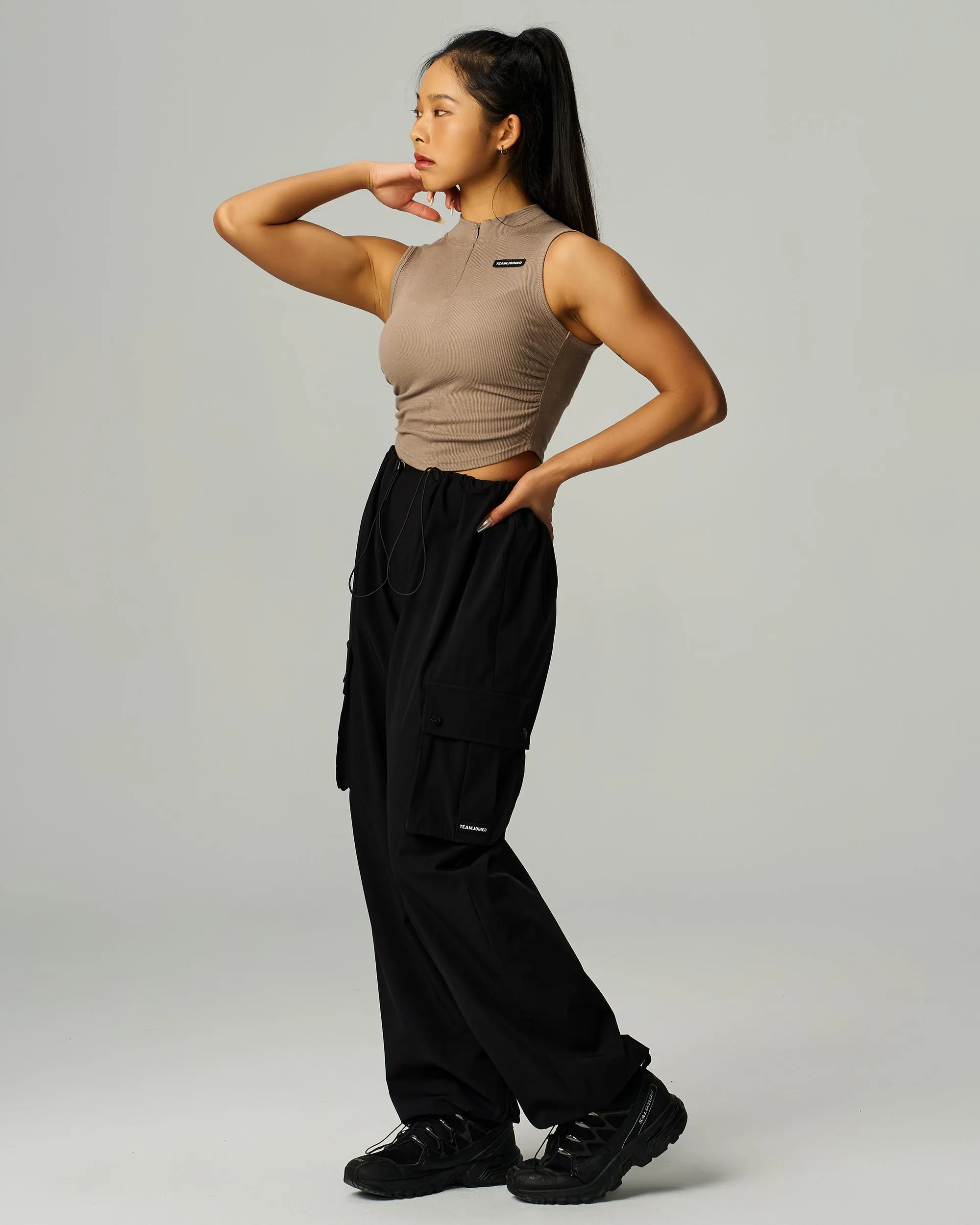 Label Mock Neck Crop Tank