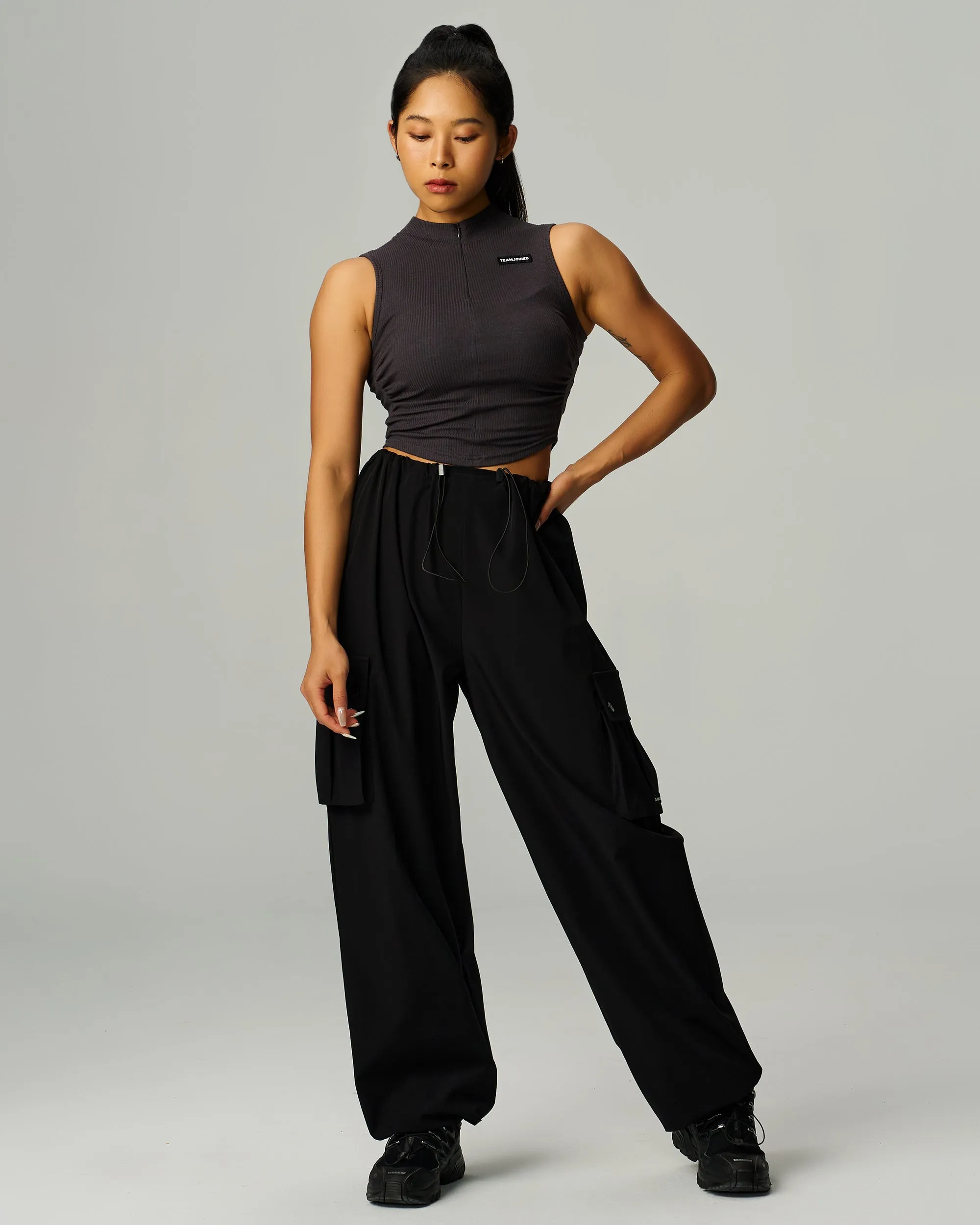 Label Mock Neck Crop Tank