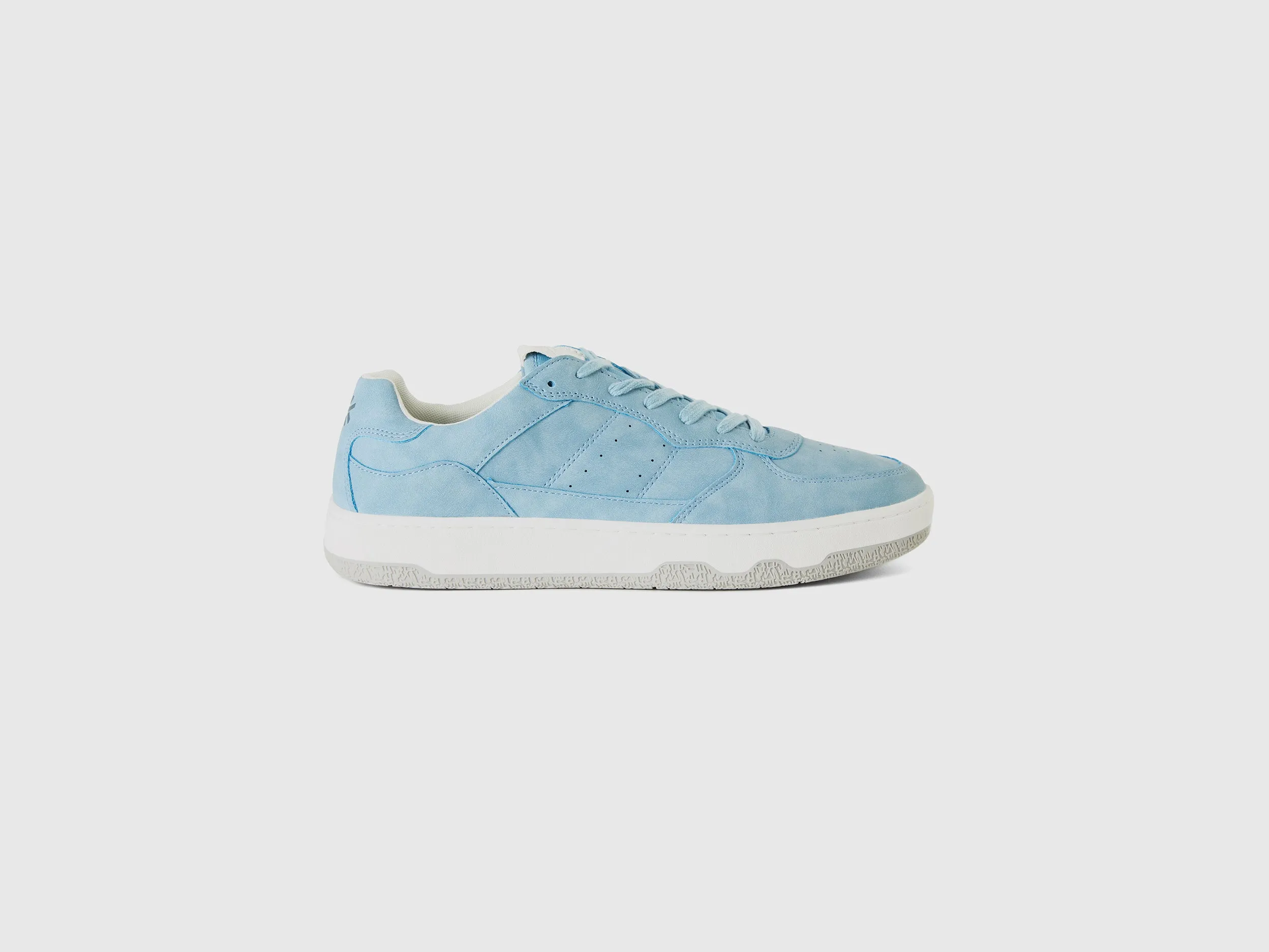 LIGHT BLUE LOW-TOP CANVAS SNEAKERS