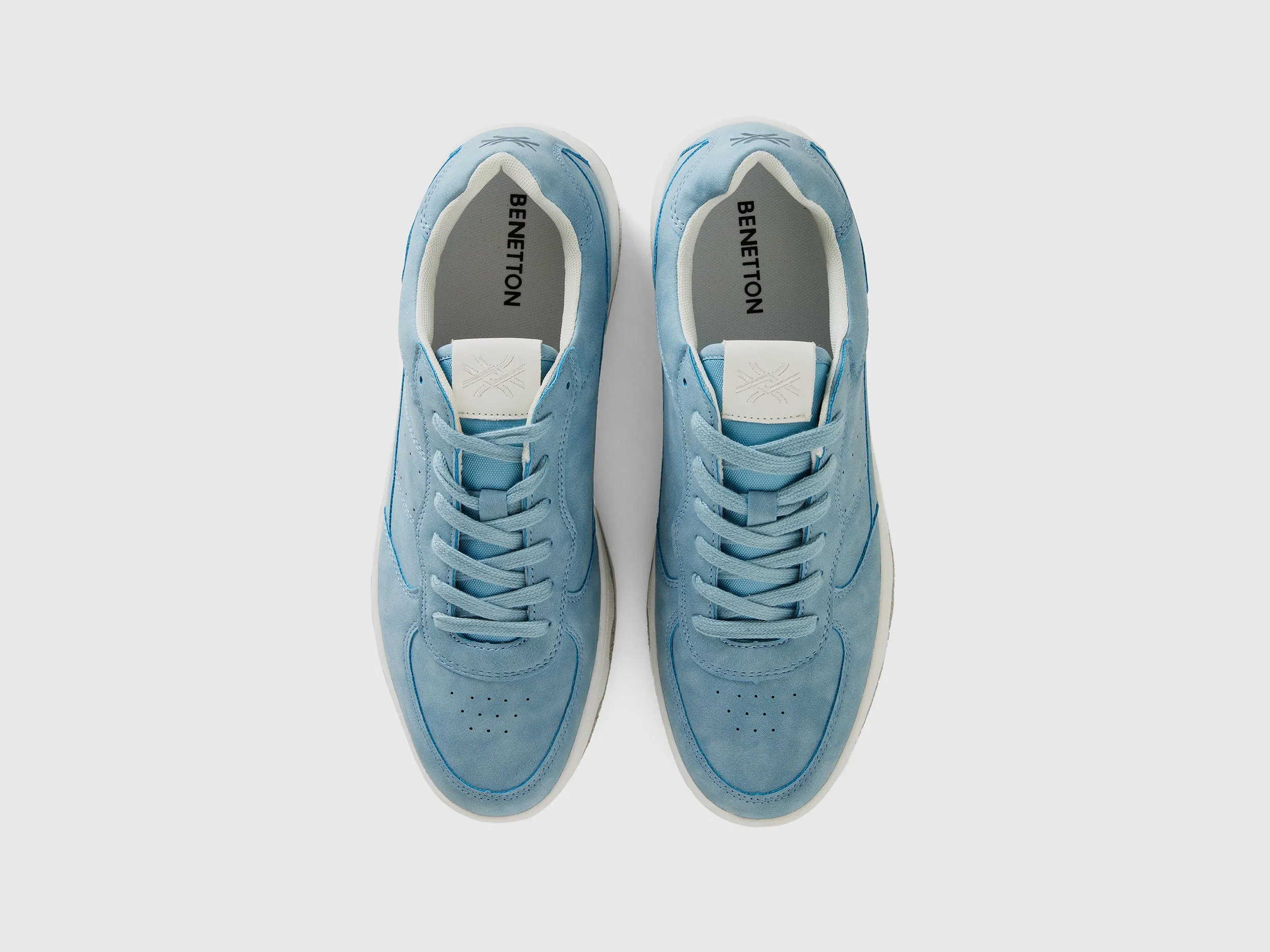 LIGHT BLUE LOW-TOP CANVAS SNEAKERS
