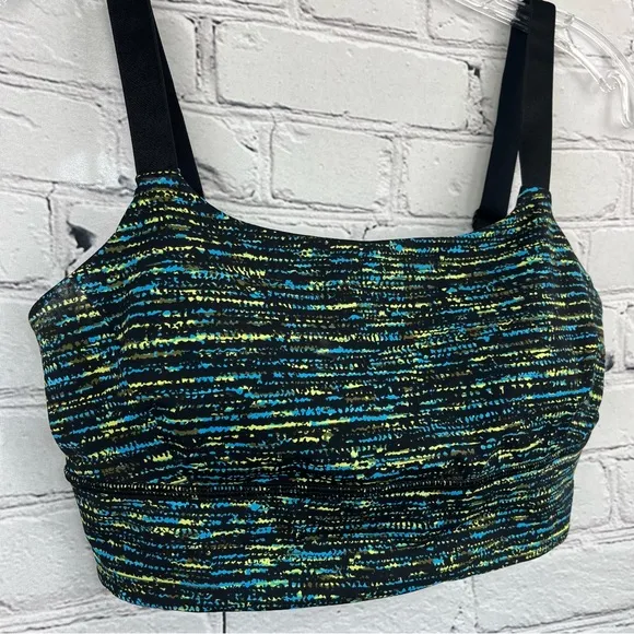 Lululemon Both Ways Bra Sz 8 LIKE NEW!