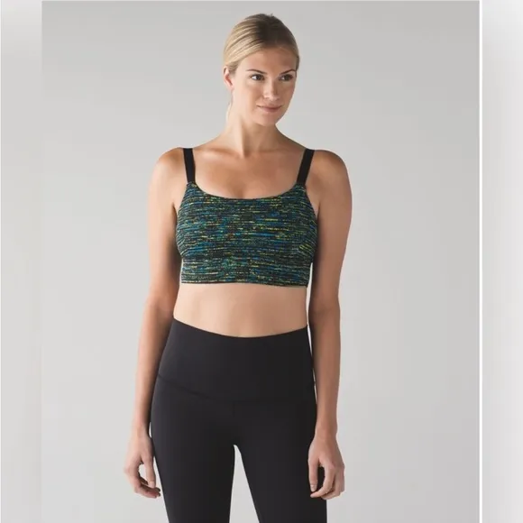 Lululemon Both Ways Bra Sz 8 LIKE NEW!
