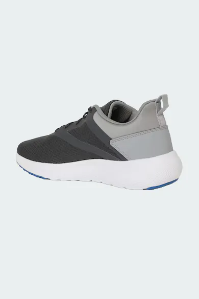 Mainland M - Men Black Running Shoes