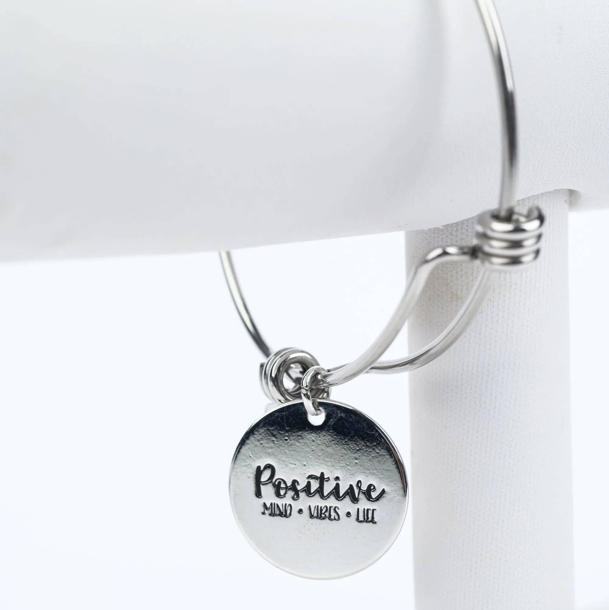 ME™ Word. Positive Minds Positive Vibes Silvertone Bangle