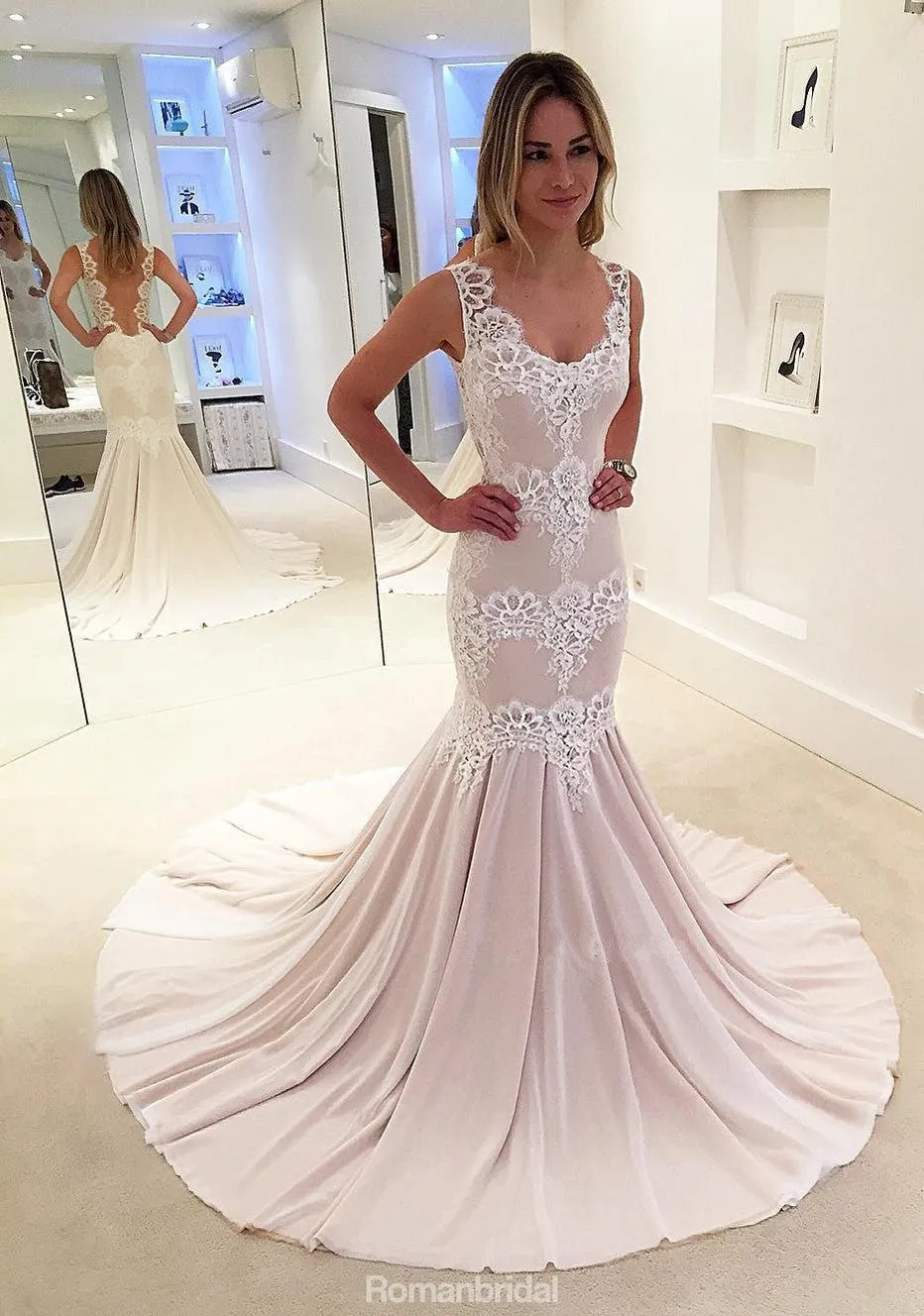 Most popular sexy Mermaid lace bridal gowns With Trailing, Backless Wedding Dress, WD0326