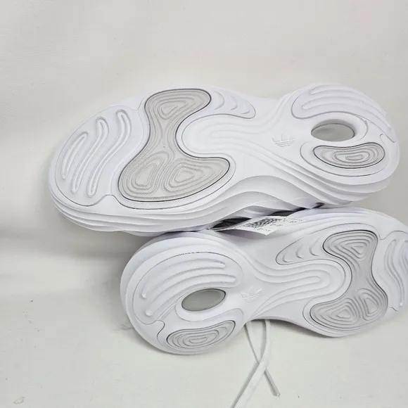 New Adidas Originals‎ adiFOM Q J Cloud White Youth Shoes Size 7 HQ1648 With Box.
