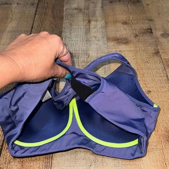 Nike Women's Pro Rival Sports Bra in blue 34C