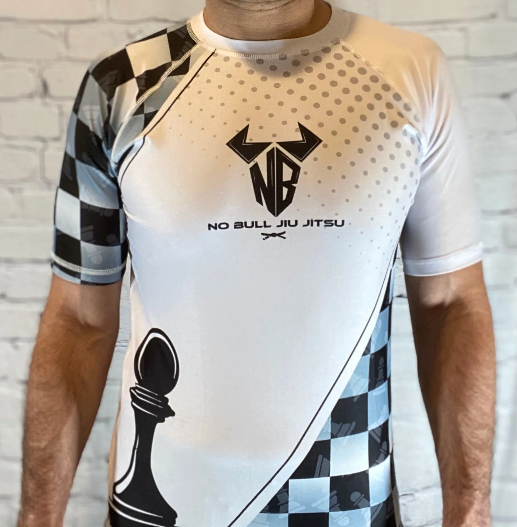 Noble Brands Jiu Jitsu BJJ Rash Guard Men’s Bjj No GI MMA Ranked Short Sleeve Compression Rash Guards - White Belt Pawn Chess Piece Design