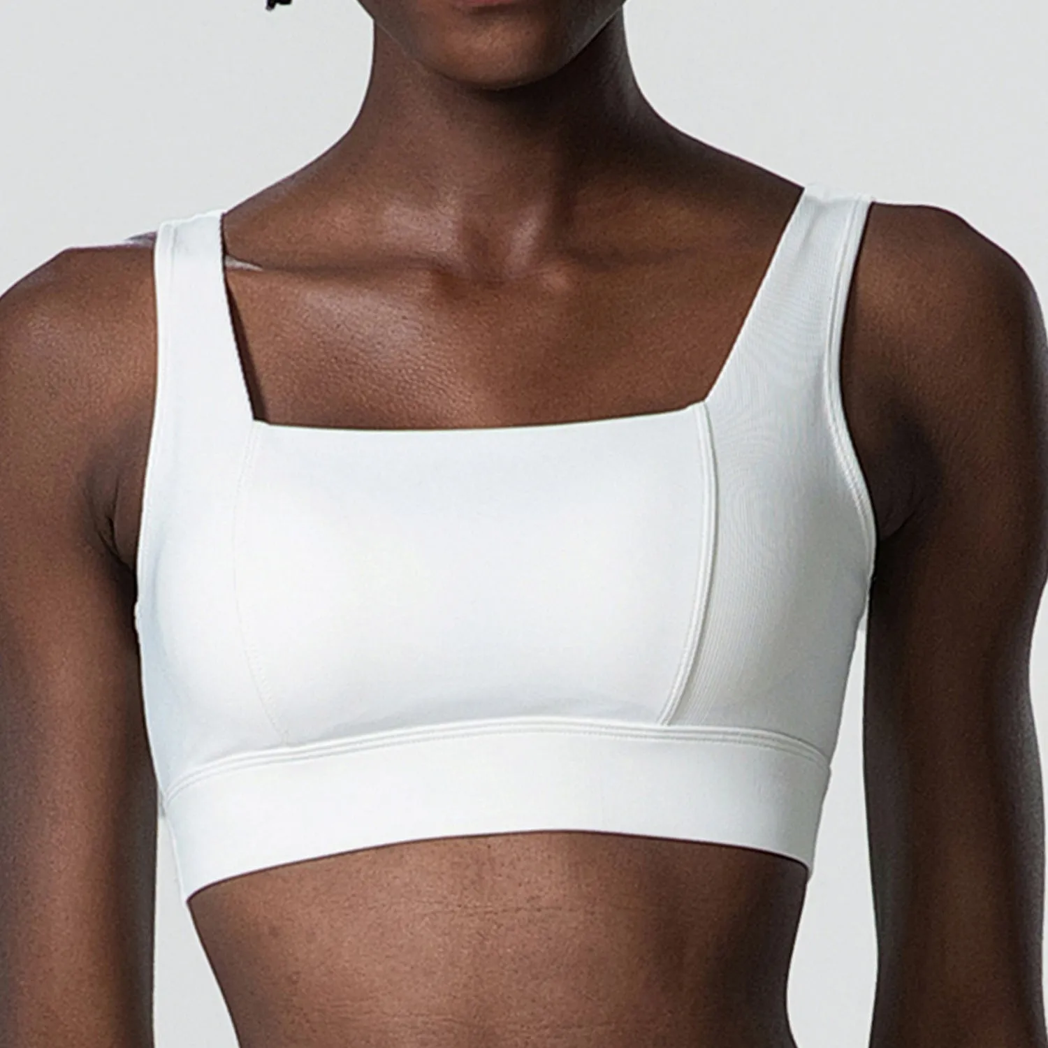 Plus Size Strong Support Fitness Exercise Spliced Threaded No Stitching Fixed Cups Sports Yoga Bra