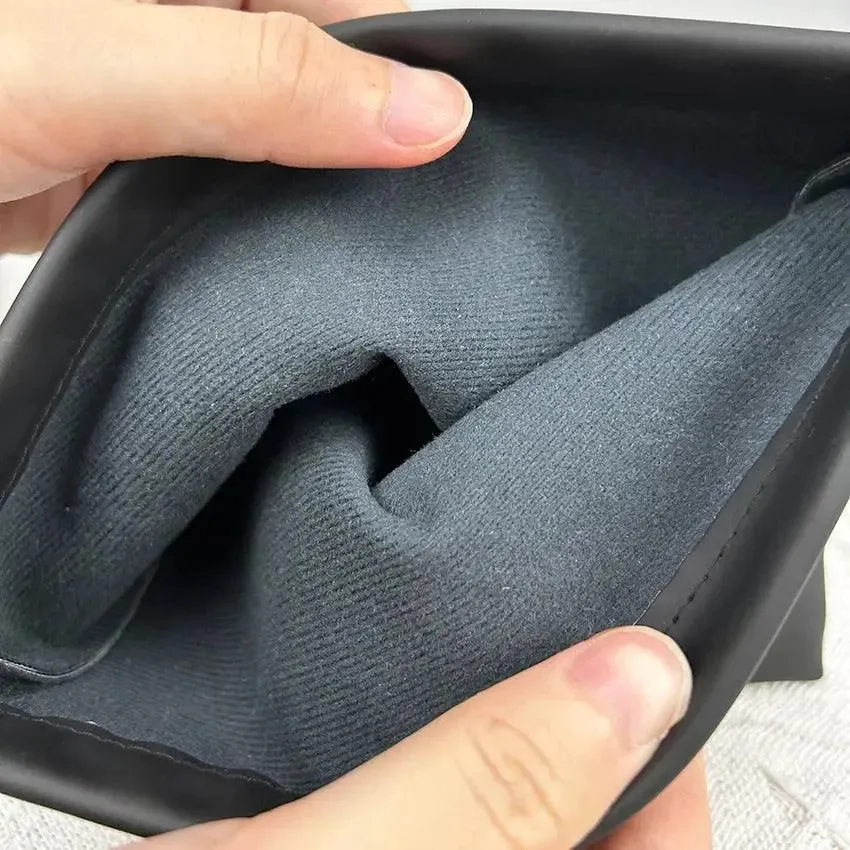 Portable Earphone Bag for Your Travel and Daily Essentials