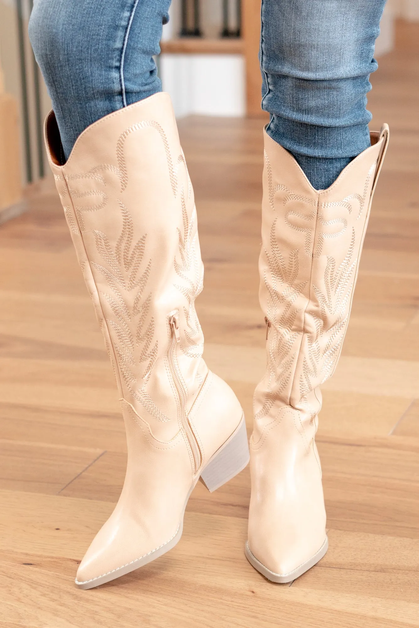 Samara Western Boots - Nude