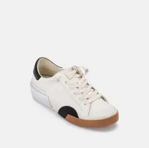 Zina Sneaker